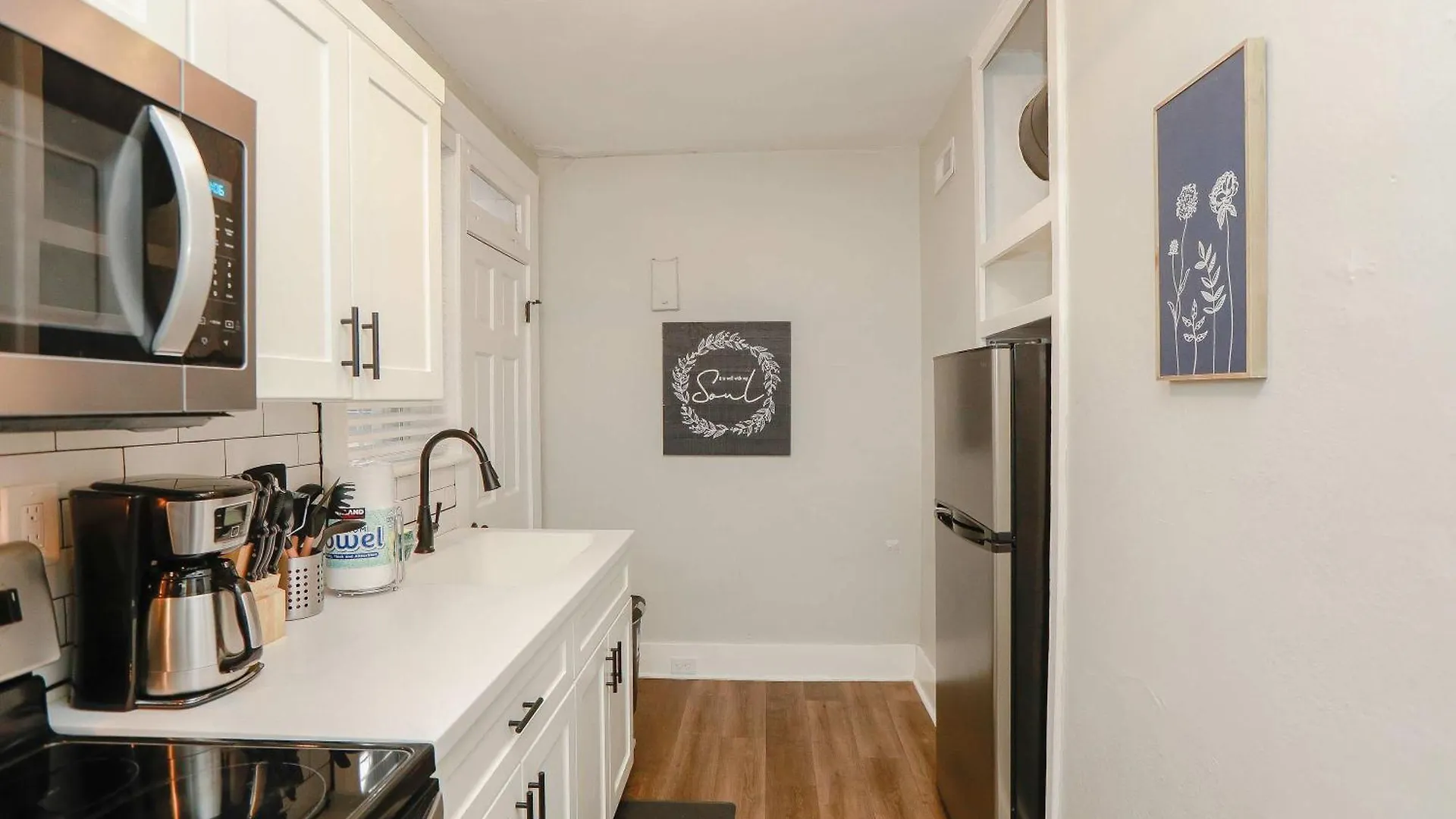 Sojourn At Colley Manor Unit 2 Sleeps 4 Apartment Norfolk 0*,  United States