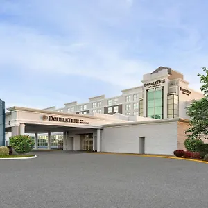 Doubletree By Hilton Airport Hotel